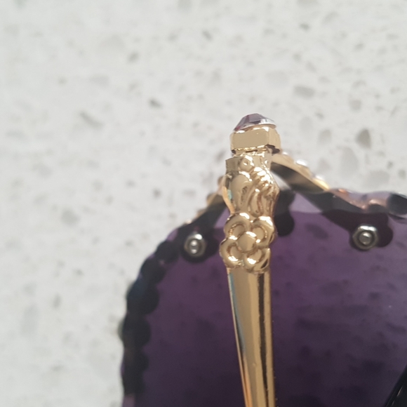 UV400 Purple Rhinestone Deluxe Sunglasses - Picture 9 of 10